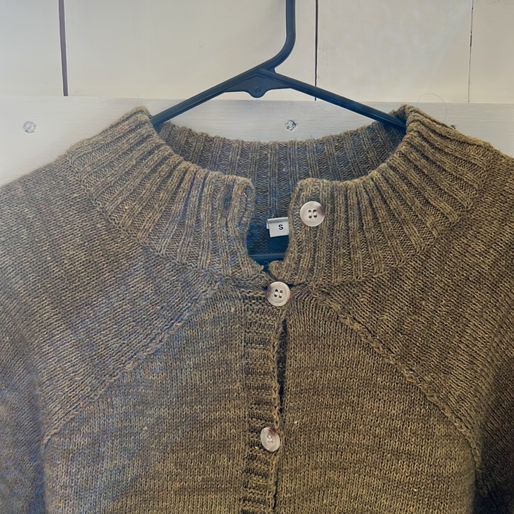 Sweater - Picture 4 of 5
